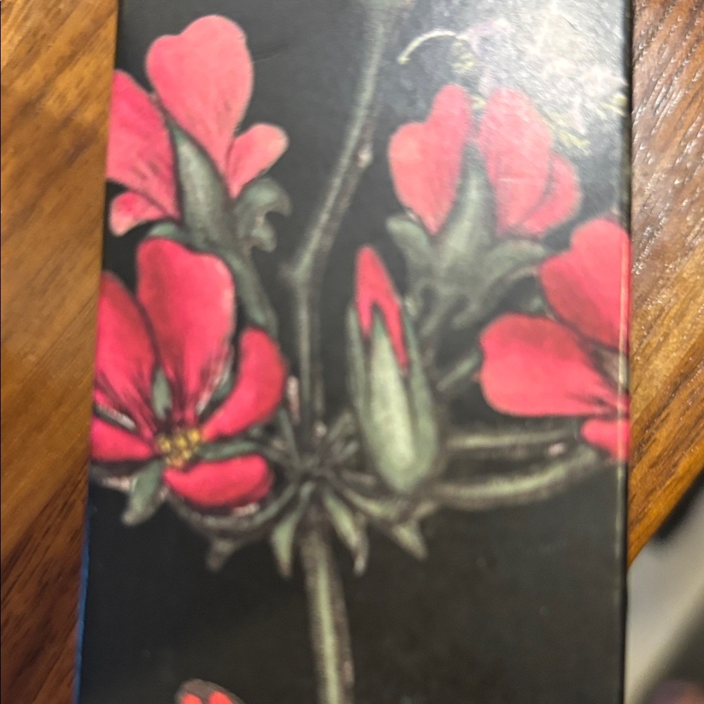 Royal Botanic Gardens KEW Geranium & Basil Hand Cream - Picture 6 of 9
